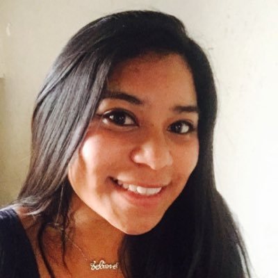 KarlaLeon03's profile picture. 