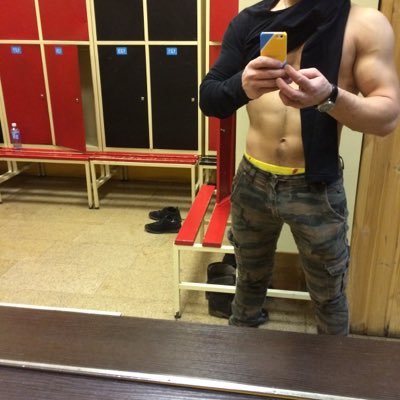 malenkiprins's profile picture. 