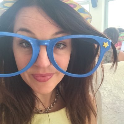 EllenColeman11's profile picture. Live the dream .... #travel #itchyfeet