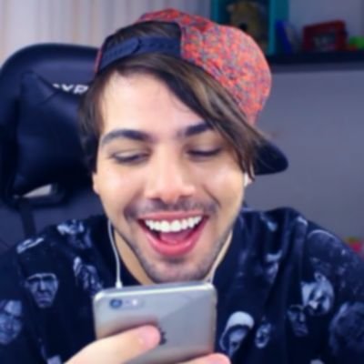 t3ddy sorrindo c: on X: (voltei 😁) ele de boné jdkandkdnd