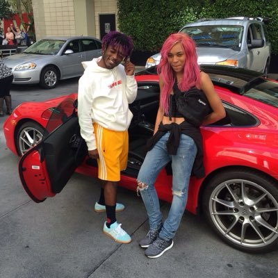 zDCJs's profile picture. 