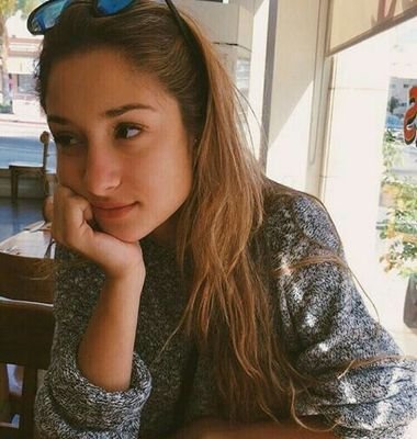 hazelrpdm's profile picture. let's pretend it's love.