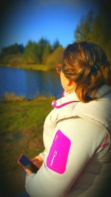 genevievelmoss's profile picture. Wife - Mother - Nurse.  Strong, happy, emotional & loyal... living life to make great memories!!