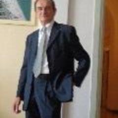 faccio da 35 anni progetti+lavori cartotecnici/packaging
ho lavorato con diverse aziende della lombardia.
da 2021,sono in PENSIONE.
ma,continuerò nel mio lavoro