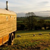 Hideaways (@pencombestone) 's Twitter Profile