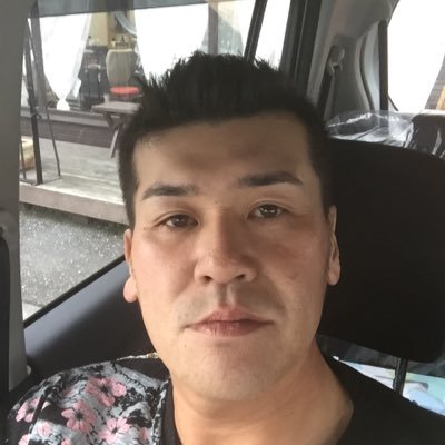 x1y2z24's profile picture. 39歳のおじさんだよ‼️マンションに一人暮らししてるよ、パズドラと星のドラゴンクエストとドリスピを一生懸命やってます、宜しくお願いします‼️あとパチスロ、あとはエッチな事は大好きだよ、クンニ大好き、舐められたい人はフォローして下さい‼️好きな体位は正常位とバック、立ちバック、騎乗位が好きだよ、宜しくね‼️