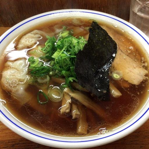 ラーメン食べにあちらへこちらへ。よろしくおねがいします。