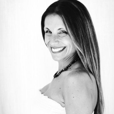 IleniaCaccin's profile picture. insegnante danze caraibiche , animatrice, ballerina , istruttrice di ZUMBA fitness