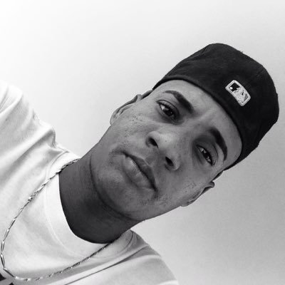 Cu16109990Edgar's profile picture. El unico inbencible es Dios