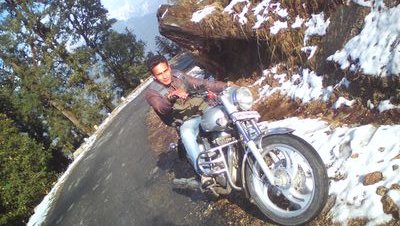 Manishnegi29's profile picture. Simple and cool...