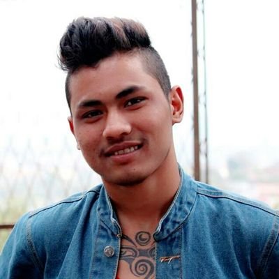 Prabalgurung9's profile picture. 