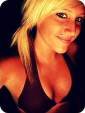 sexyFlower97's profile picture. 