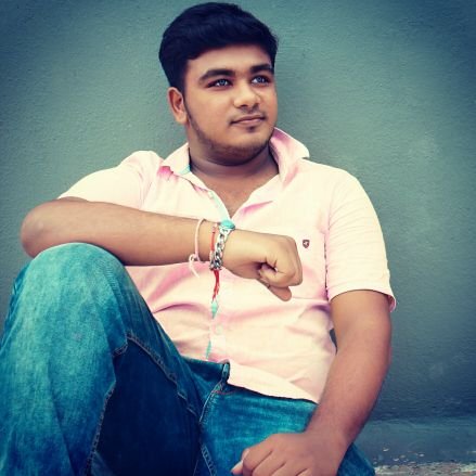 vinojhkumar94's profile picture. mechanical engineer 
fun filled and jovial person
car and byk lover
fb prf name : Vinojh vandort
