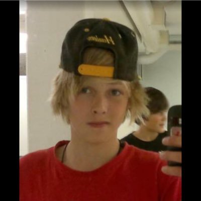 -Xbox gt: zRobsir - my boost and setup account is DooM Garge -I only use fake or setup clips. I fake clips everyday like Red Tenser.