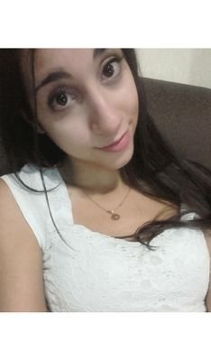 caroabuelo's profile picture. Licenciada en Comercialización y proyecto de Psicóloga (UADE). Una mente en continua reparación.