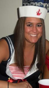 creativeGrrl82's profile picture. 