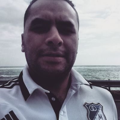 #MillonariosF.C, #ChelseaF.C equipos de mi vida, soy criminalista y Bogotano de corazón.