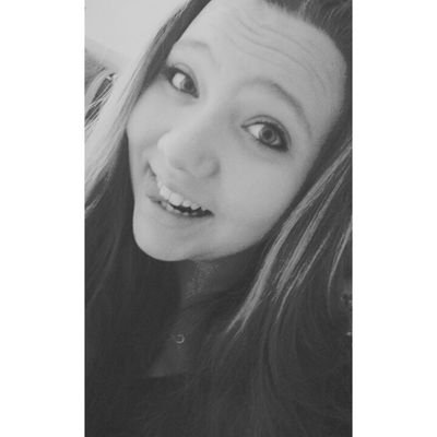 _NCIS_Freak_'s profile picture. Be who you are not who the world wants you to be.
»Instagram _Vanessaleinchen