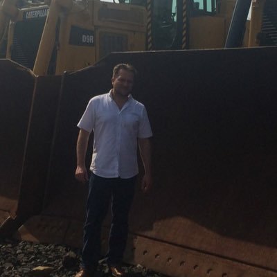 universalexportsuk@hotmail.com plant, machinery, trucks, mixers, trailers and construction equipment. worldwide export--shipping arranged