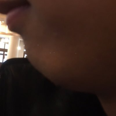 あごを訪ねて三千里