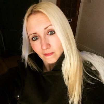 Josephine85's profile picture. The more you know who you are, and what you want, the less you let things upset you. #Lesbian #AmateurPhotographer #Bibliophile 🌈🤓📸📖