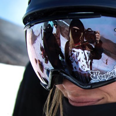 cristinaestro's profile picture. Freeskier from Andorra.