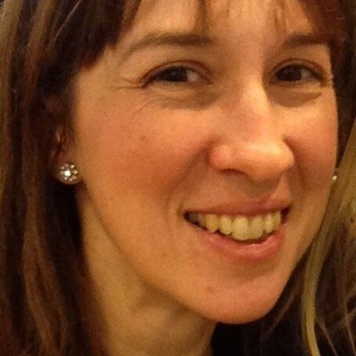 A Canadian living in Ireland, passionate about dance, health, innovation and exploration of ideas.