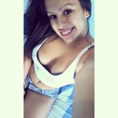 Leonina  17 años  insta: milu_pared  academica