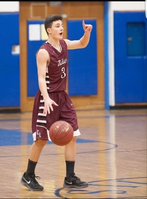 tmoswag22's profile picture. 