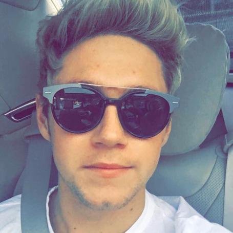 xSkyNewtx's profile picture. Smile doesn’t mean that someone is happy. Sometimes it just means that you’re strong.”   — 	Zayn Malik