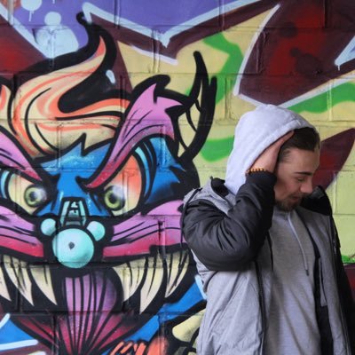 DJ & PRODUCER // Toronto, ON // For Bookings Or Contact Email: wolflindy@outlook.com