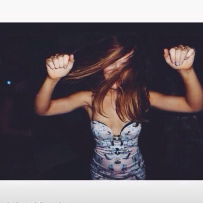 eloisehr's profile picture. 