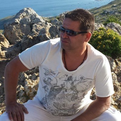 Construction, carpentry Humour Music UK and World News