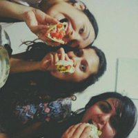 Rosario (@charisll08) 's Twitter Profile