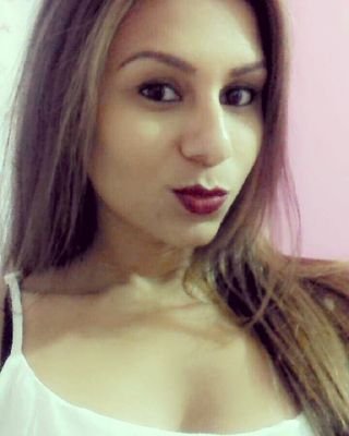 karinyleao's profile picture. 