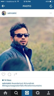 Senior Frontend Developer, part time Cricketer, Loves sports and trekking.