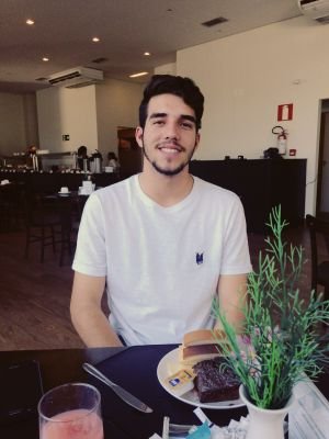 Não basta ter uma visão para sua vida, tem que ver algo que vai durar através dos séculos. Apenas trabalhe duro e espalhe o seu brilho!