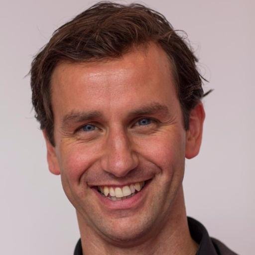 Business Consultant at https://t.co/nGXCzcaxux,
Director, Designer, Freethinker, Columnist, Dad