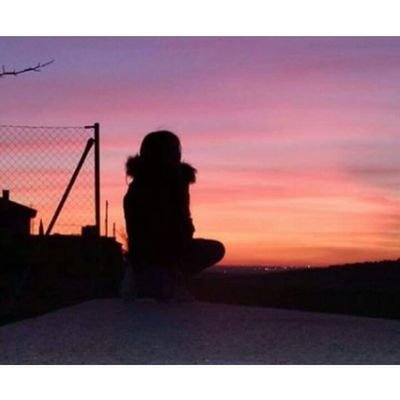 souati2626's profile picture. ●Snapchat; souatiinha16 ●Ask; souatii30 ●Facebook; Souati HT ❄Andorra❄608,9km✨
 Y me canse de ser la niña fuerte de que todos hablavan.⭐●XXV●XXII●XV●XXVI●