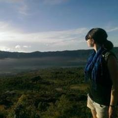 Travel blogger (@rachelsbickley). Solo traveller. Writer,dreamer,feminist,book lover&volcano-chaser. https://t.co/al6f1PS42v
