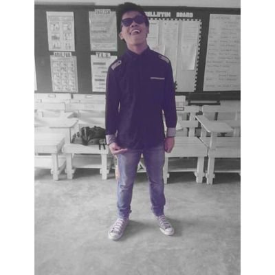 moratsxD's profile picture. Dili ko Perpecto, pero Kabalo ko Unsay Sakto!