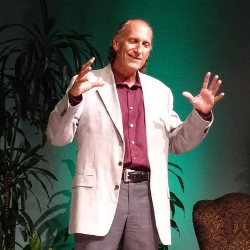 Celebrating Community - Inspiring Lives. Sunday services 9 and 11 am also streaming LIVE https://t.co/jezAscjd0D or the podcast at https://t.co/9pIVo7kgeC