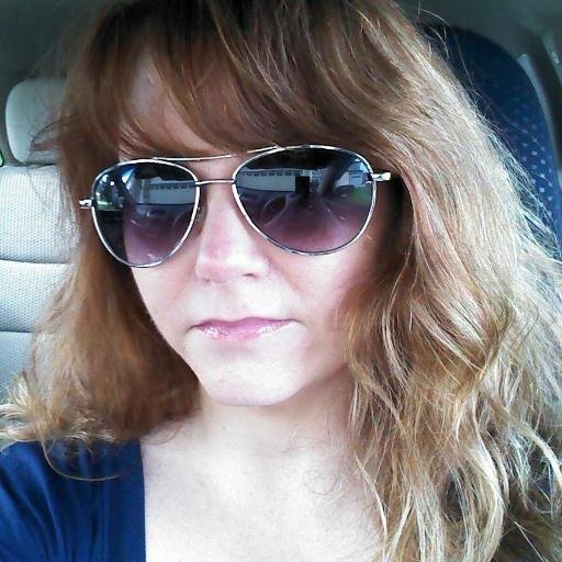 UndeadR3d's profile picture. Co-founder @docio & @feature23 lovin life w/ @hackmp, mom of 3, kicking Lupus' & Crohn's A** daily(mostly). Walking Dead & heavy metal fangirl \m/