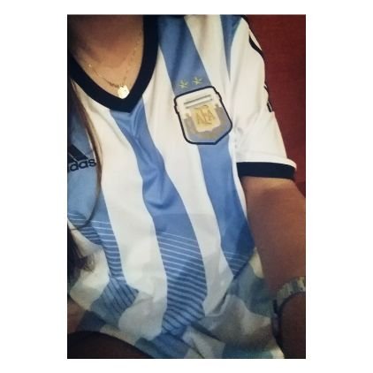 carlaff_'s profile picture. If You're Reading This It's Too Late.