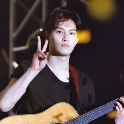 ALL FOR 이종현 https://t.co/dIfLk6n6MO