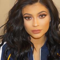 Don't miss the freshest #KylieJenner news! Follow your passion for #KingKylie on Zesty's fan site!