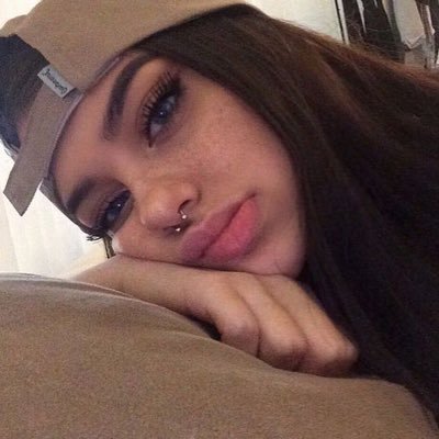 lunarpghsum's profile picture. 