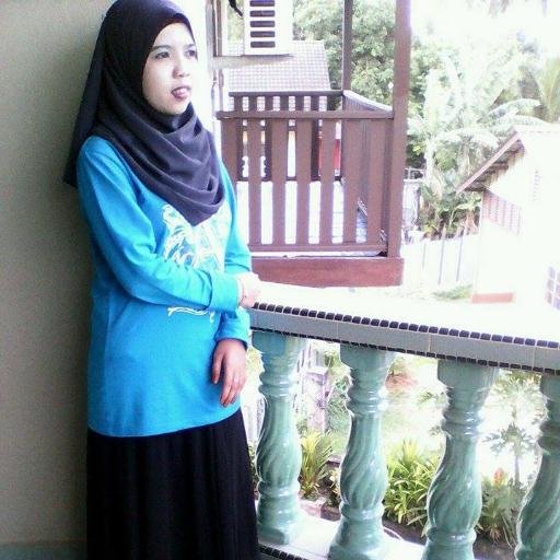 Hidup Penuh Semangat :) Anis Sayang HAZIL SHAH

Tempat Asal : Sungai Petani 
Tarikh Lahir : 14.03.1993
Hobi : Setia
Cita : Bahagia