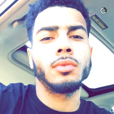 Isaiahrpgvbg's profile picture. j'ai de la cyrprine sur le cartable