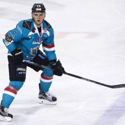 Defenceman for @BelfastGiants (FanAccount !) #23 TAG IN YOUR POSTS!